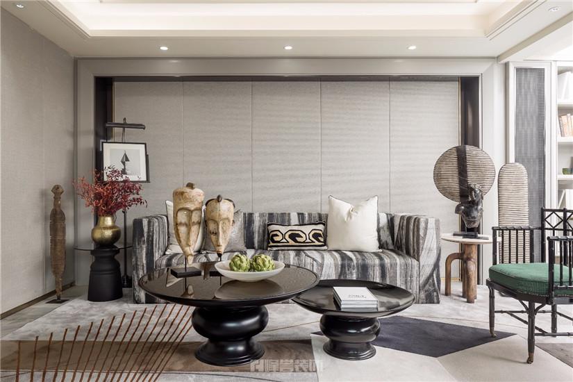 山靜日長(zhǎng)